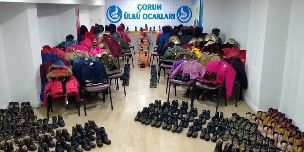 Çorum Ülkü ocaklarından ihtiyaç sahibi çocuklara giyecek yardımı