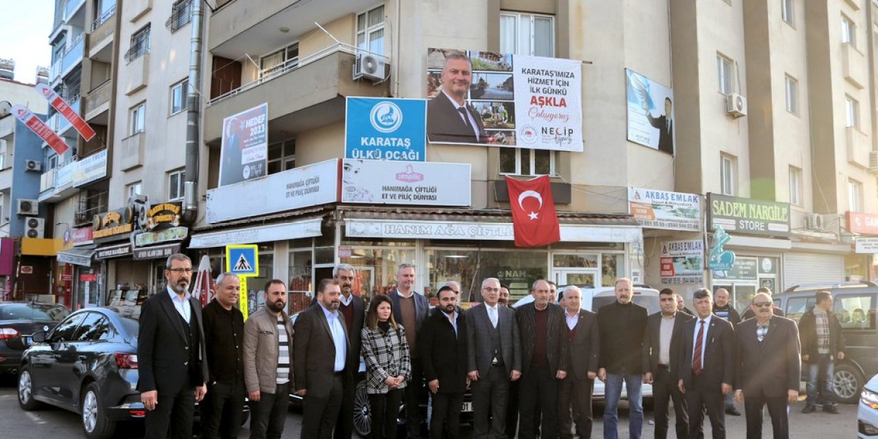 MHP Adana'dan Karataş İlçe Esnafına Ziyaret