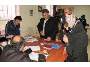 60 Kişilik İşe 1500 Kişi Başvurdu