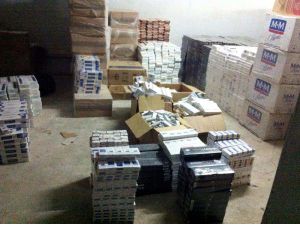 Gaziantep'te Yol Kontrolünde Kaçak Sigara Ele Geçirildi