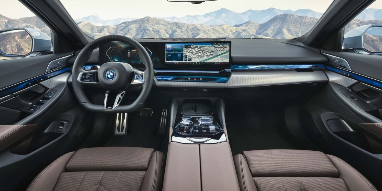 Yenilenen 2024 BMW 520i: Fiyatı, Özellikleri ve Performansı İnceleme!