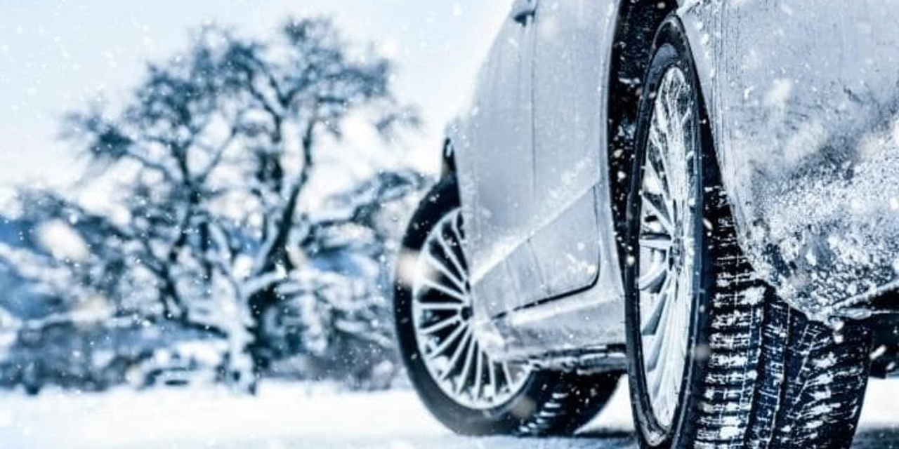 Araç Kışlık Bakımı Nasıl Yapılır? Soğuk Havalarda Güvenli Sürüş İçin 7 Maddelik Kış Hazırlık Rehberi”