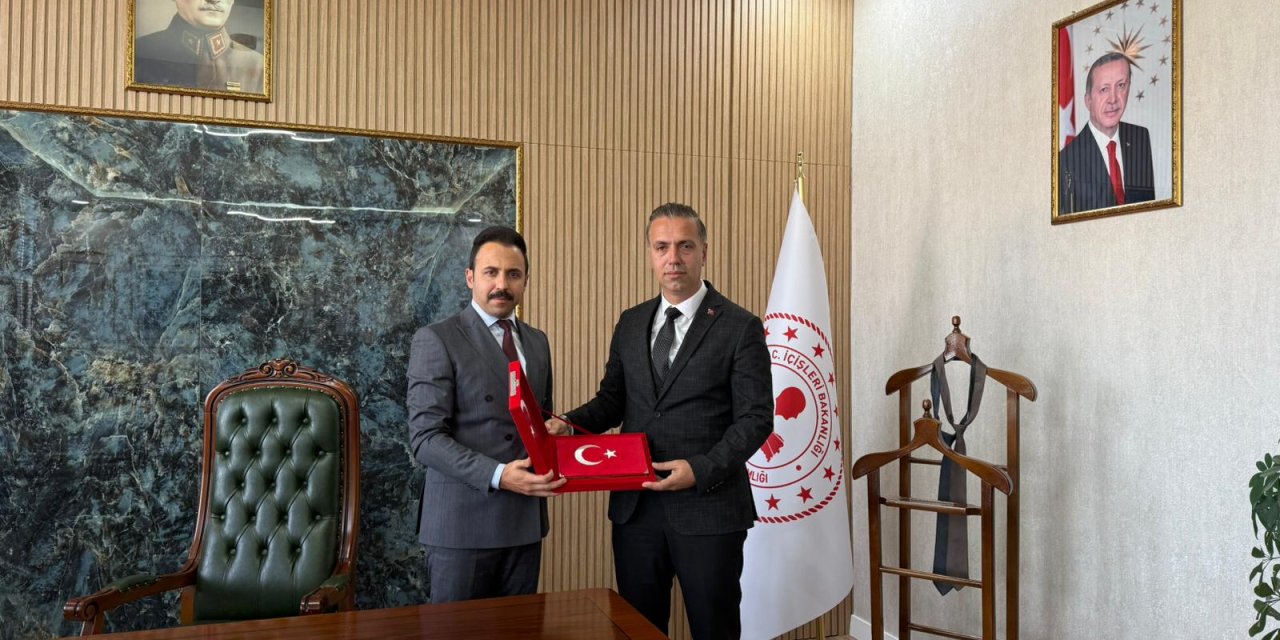 Ülkü Ocakları Kırşehir İl Başkanlığı’ndan Kaymakam Öğüt’e Ziyaret