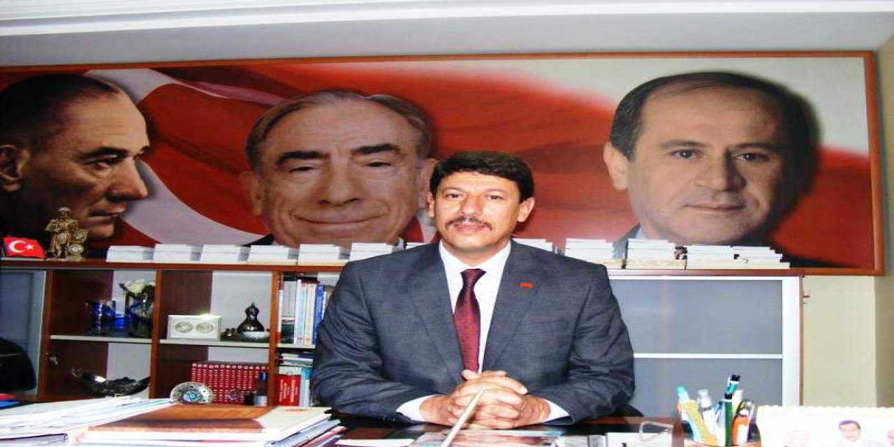 Mustafa İzgioğlu Kimdir? Kaç Yaşında ve Aslen Nereli? MHP’deki Görevleri