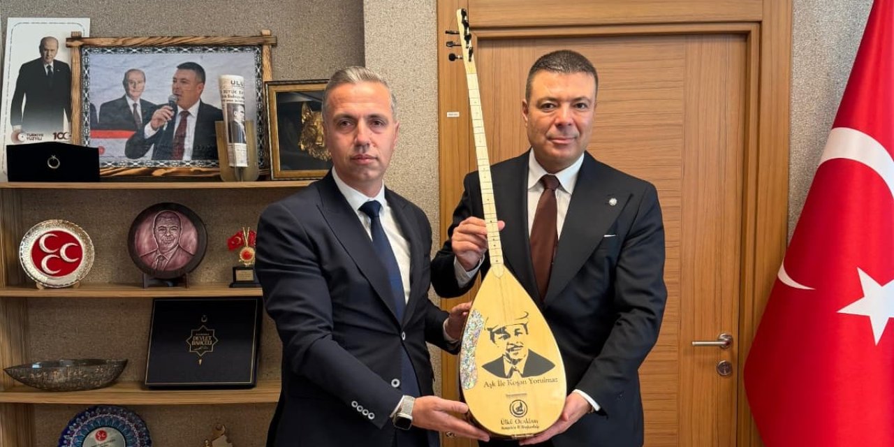 Kırşehir Ülkü Ocakları Başkanı Gürler'den, MHP Genel Başkan Yardımcısı Bayraktar’a Anlamlı Ziyaret