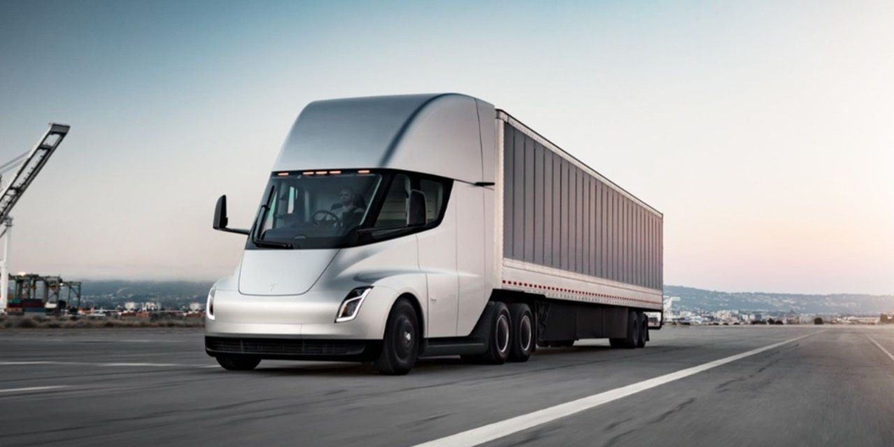 Tesla Yeni 1200 kW Gücündeki Tır Şarj İstasyonlarını Duyurdu