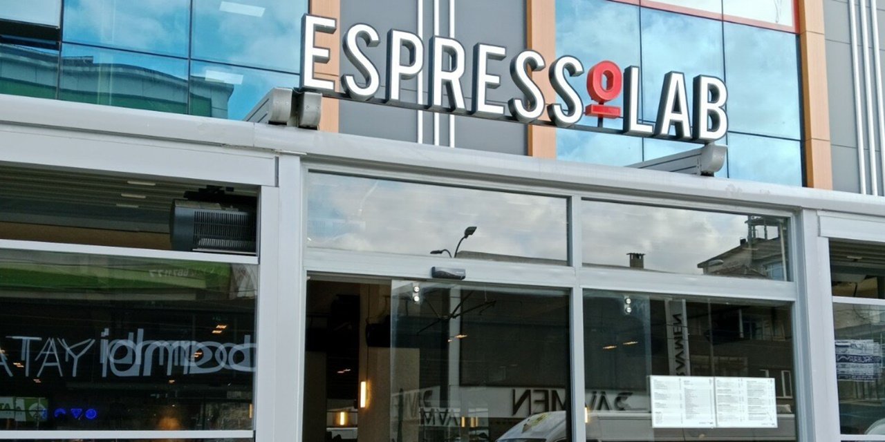 Espressolab Kampanyaya Katılan Bir Kİşiye Sınırsız Kahve Verecek