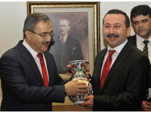 Selçuk Üniversitesi'ne Yeni Rektör