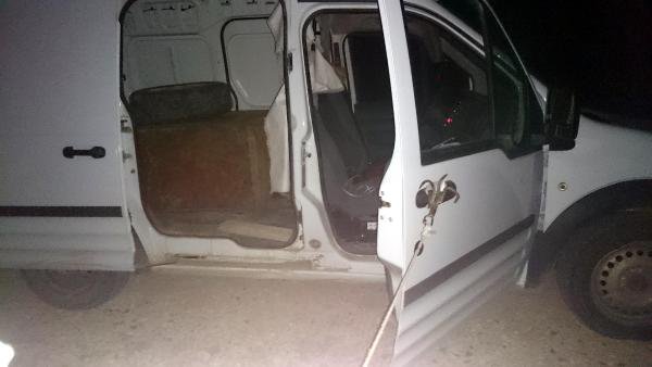 Diyarbakır'da Bir Araçta Yarım Ton Patlayıcı Ele Geçirildi