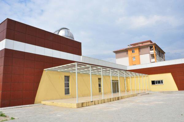 Gözlemevi 6 Ayda Bitecekti 3,5 Yıl Oldu Henüz Bitmedi