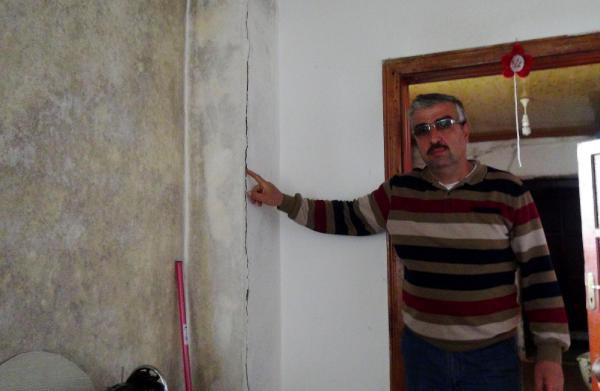 Hes'ler Arhavi’de Duvarları Çatlattı, İkizdere’yi Kuruttu