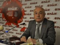 Cemil Çiçek: Birlik, Beraberliğinizi Siyasetçilere Bırakmayın