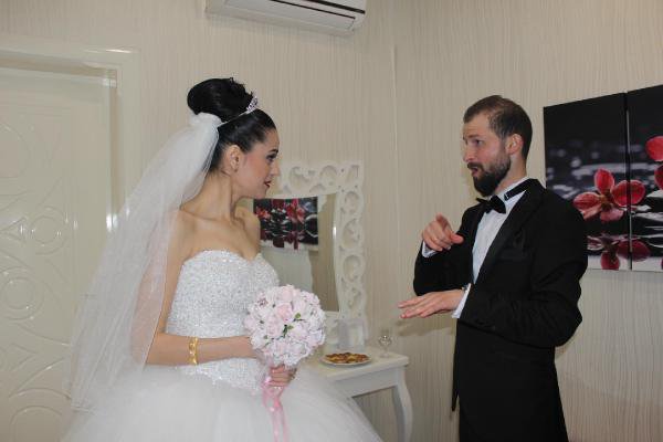 İŞARET DİLİYLE 'EVET' DEDİLER