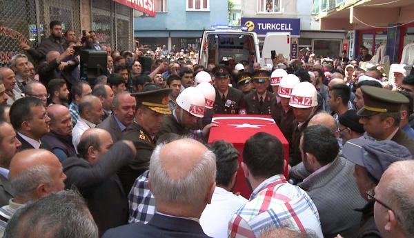 BURSA, ŞEHİDİNİ GÖZYAŞLARIYLA UĞURLADI