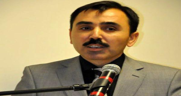 VETERİNERLİK MEZUNU PROFESÖR TIP FAKÜLTESİ'NE VEKALETEN DEKAN OLDU