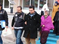 Fetö Dershanelerinde Görevli 6'sı Kadın 7 Kişi Adliyede