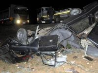 Gaziantep'te Otomobiller Çarpıştı: 3 Ölü, 7 Yaralı