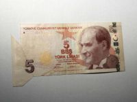 Hatalı 5 Lirayı 4 Yıldır Saklıyor