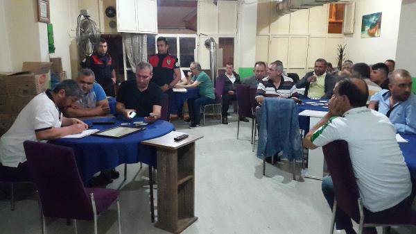 Bursa'da Kahvehanelere Kumar Baskını