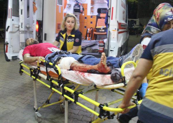 Hasmı Yolda Yakaladı Silahla Vurdu