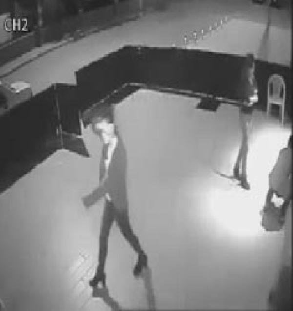 Hırsızlık olayı güvenlik kamerasına yansıdı