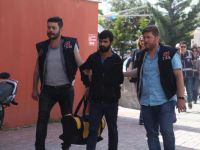 Terör Propagandası Yapan 12 Kişi Adliyeye Sevk Edildi