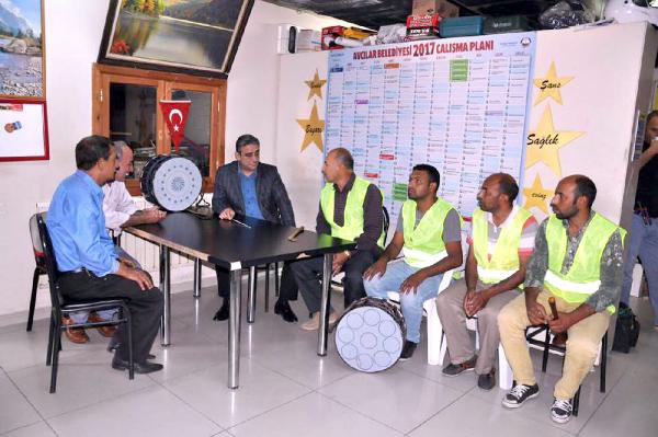 Davulcular Bu Gece Sahurda Davul Çalmadı