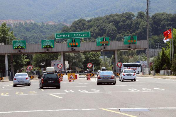 TEM'de Bolu Dağı Tüneli Ankara Yönünde Ulaşıma Açıldı