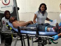 Kayseri'de Amca İle Yeğen Bıçakla Birbirini Yaraladı