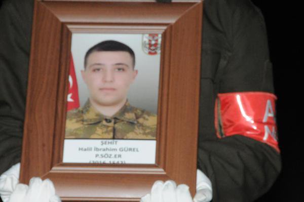 Çukurca da Şehit olan Asker için tören düzenlendi.