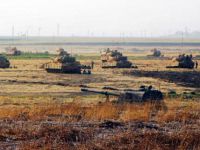 TANKLAR İÇİN MEVZİLER KAZILDI, NAMLULAR KUZEY IRAK'A ÇEVRİLDİ...