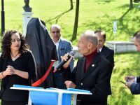 BOZKURT’UN HEYKELİNİ DİKTİLER