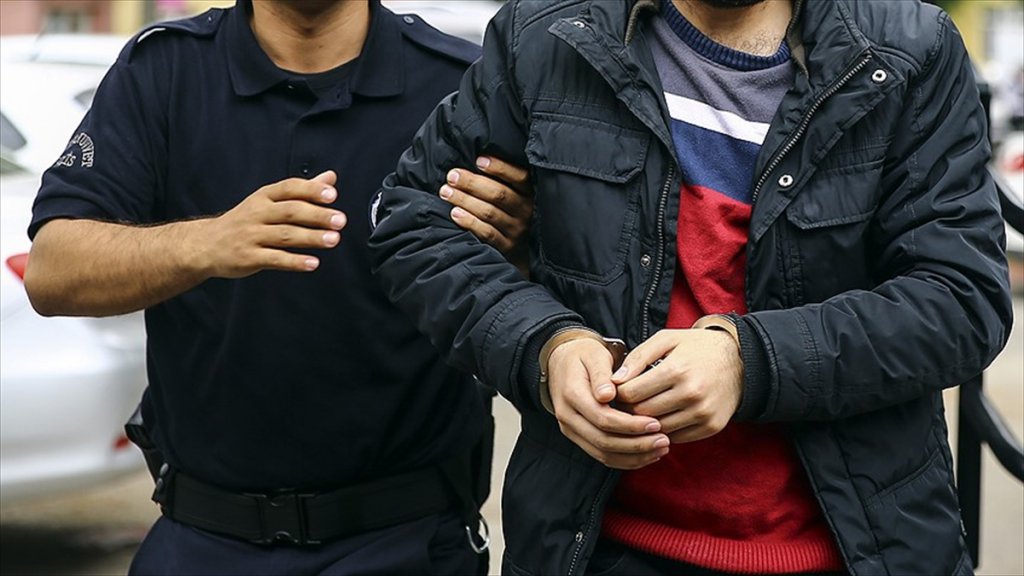 Mardin merkezli 13 il ile KKTC'de FETÖ operasyonu: 25 gözaltı kararı