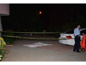 12 Yaşındaki Alara, 8'inci Kattan Atlayarak İntihar Etti