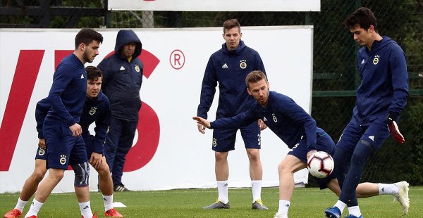 Fenerbahçe'nin konuğu Kasımpaşa