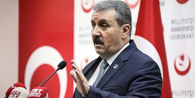 Mustafa Destici'den tepki: “Apo’nun avukatlarıyla görüşmesi demek, Kandil’le,ile görüşmesi demektir.