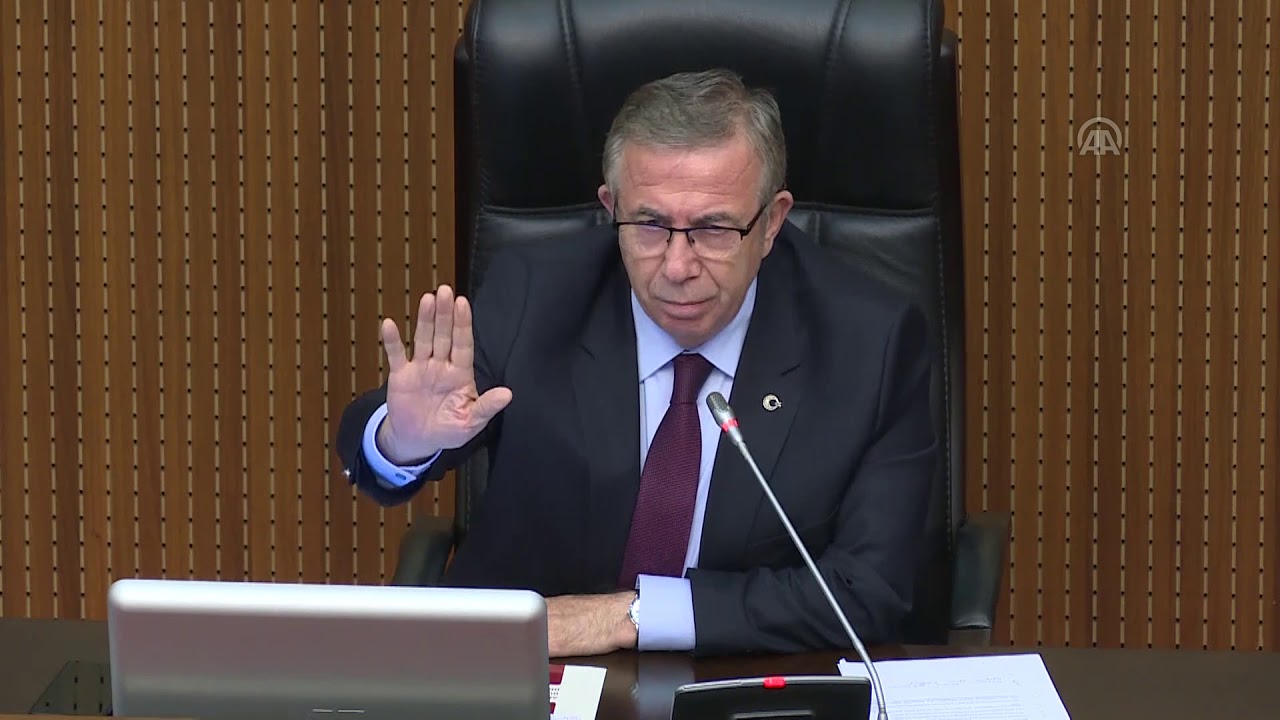 CHP’liler birbirine girdi! Mansur Yavaş’a dava açtı
