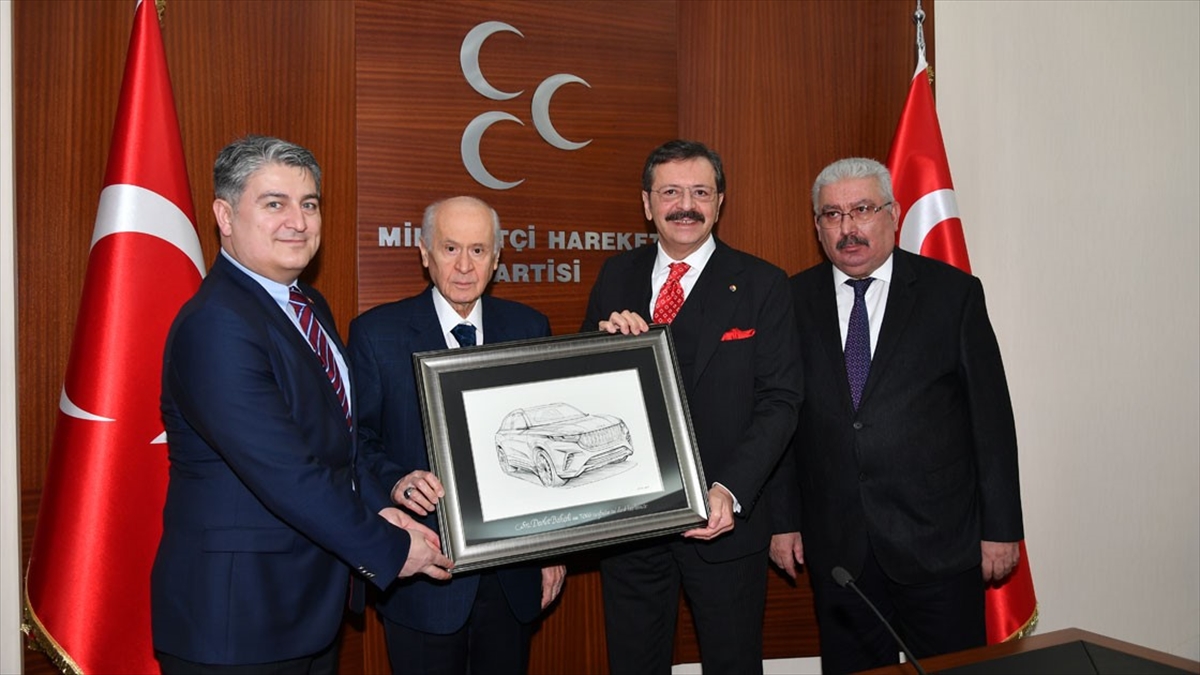 TOGG heyeti, MHP Genel Başkanı Bahçeli'yi ziyaret etti